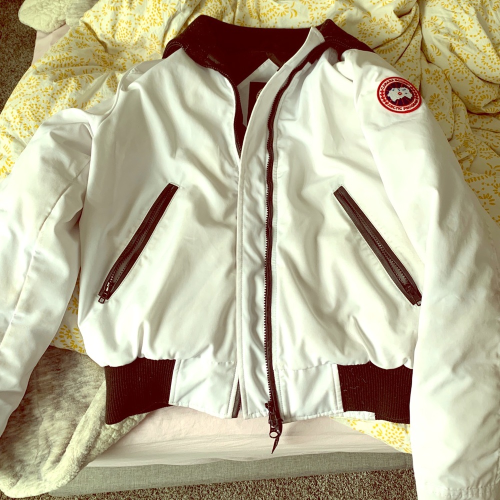 Canada goose  jacket women’s